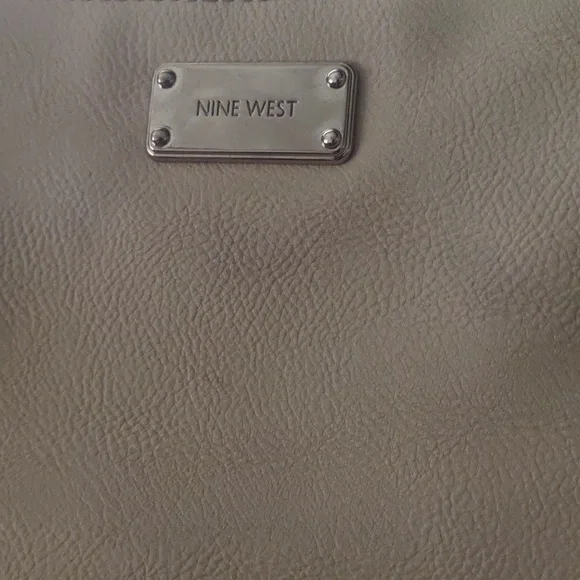 Mystery Purse Box - Picture 11 of 16